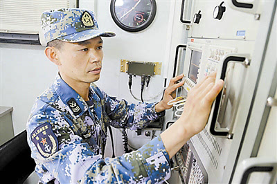 解放军军报电子版，信息时代下的军事新闻传播，信息时代下的军事新闻传播，解放军军报电子版探析