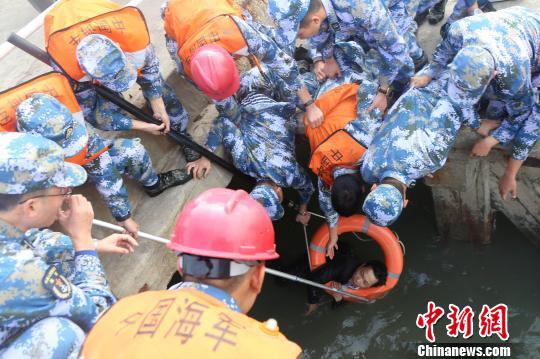 护卫舰第14支队,荣耀与使命的海洋守护者,护卫舰第14支队,荣耀与使命的海洋守护者之旅