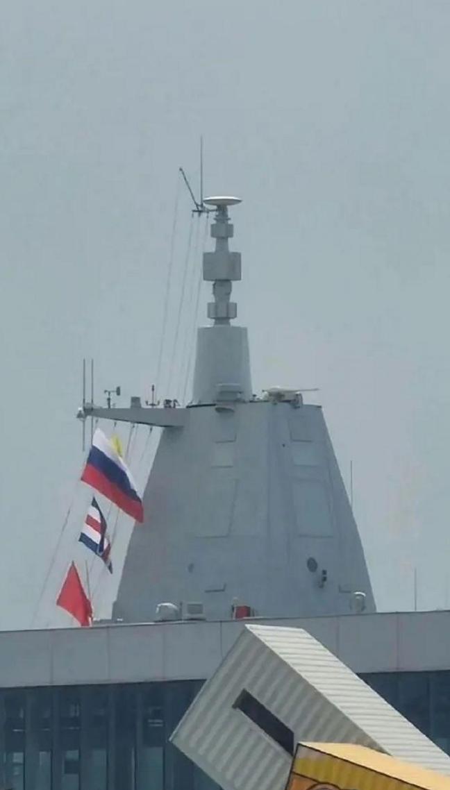 什么是055驱逐舰,055驱逐舰,探索现代海军力量的尖端科技之巅