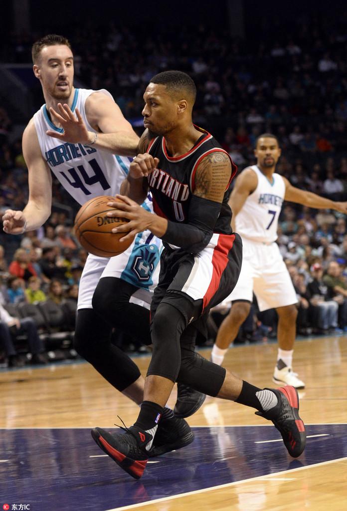 高圆圆与重庆大佬,一段跨越时空的缘分,高圆圆与重庆大佬,时空交错的奇缘