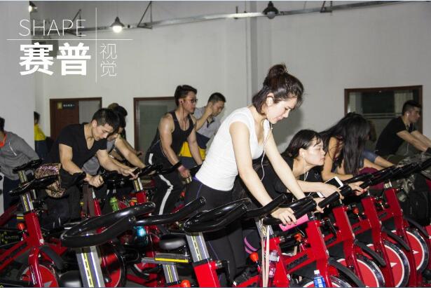 深圳健身教练培训学校,塑造专业教练的摇篮,深圳健身教练培训学校,塑造专业教练的摇篮之地