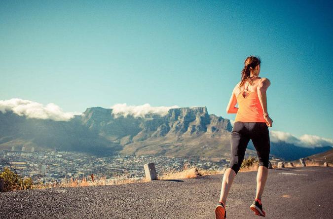 跑步最佳时间,早晨还是晚上?,跑步最佳时间,早晨还是晚上?对比解析告诉你答案!