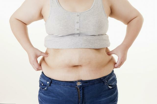 全身抽脂肪30斤的价格及其相关因素探讨,全身抽脂30斤价格及相关因素深度解析