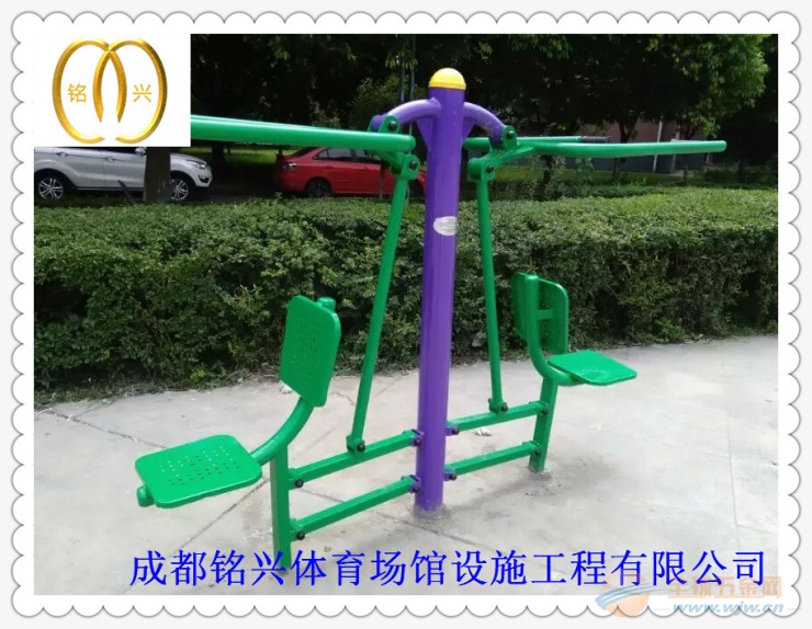 公共健身器材大全,全面解析各类健身器材及其功能,公共健身器材详解,各类健身器材功能全面解析