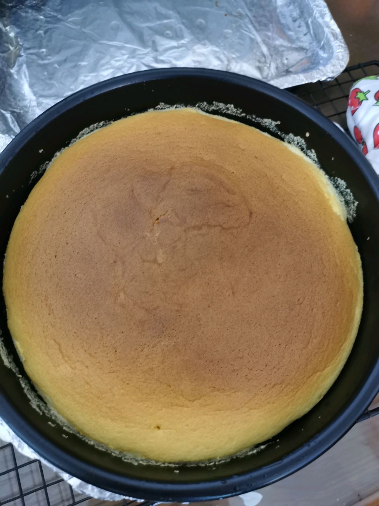 烤箱自制蛋糕的简单做法,烤箱自制美味蛋糕的简易教程