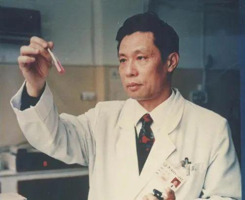 邓超电视剧原型,从荧屏角色探寻现实灵感之源,邓超荧屏角色的现实原型与灵感之源探索