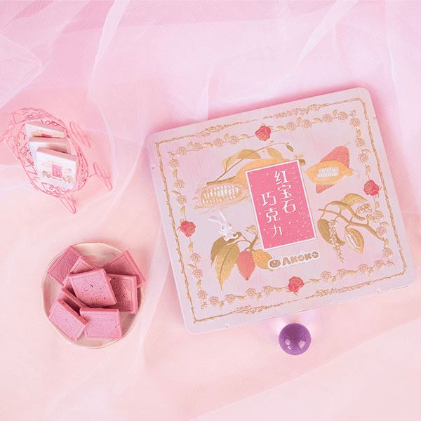 送给女朋友独一无二的礼物，独一无二的礼物赠予挚爱女友