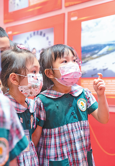 新澳门10码中特期期准结果,探索与解析,澳门特期彩票结果解析与探索,精准预测的背后揭秘