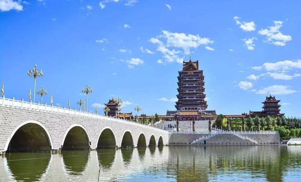 银川旅游景点一览，银川旅游景点大全探秘