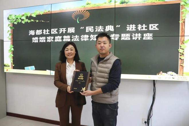 婚姻律师事务所附近的生活观察与深度思考,婚姻律师事务所周边生活的深度观察与思考