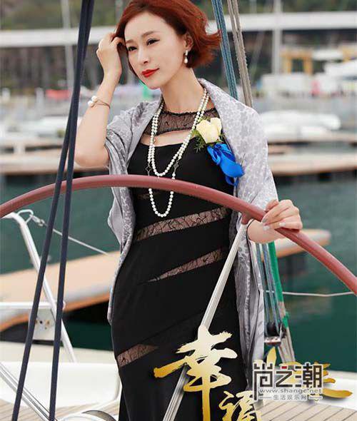 杨雨婷个人资料，揭秘一位闪耀明星的生平与成就，杨雨婷生平与成就揭秘，一位闪耀明星的个人资料