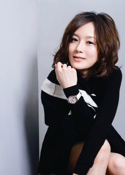 诱妻入室,一场情感与智慧的博弈,诱妻入室,情感与智慧的较量