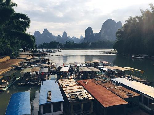 阳朔兴坪古镇,历史与自然的完美交融,阳朔兴坪古镇,历史与自然和谐交融的绝美画卷