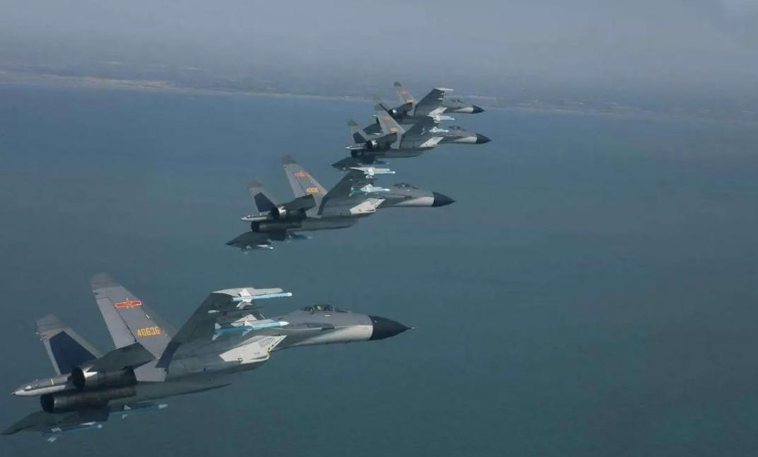 跨越台海,71架战机全线行动的历史性时刻,跨越台海,历史性时刻,71架战机全线行动