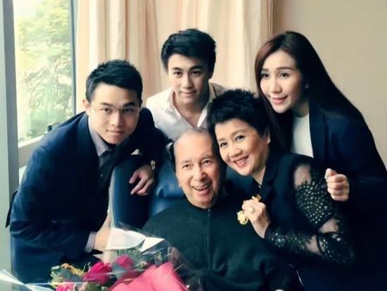 澳门精准四肖期期准免费公式，揭秘亮点与探索价值，澳门精准四肖期期准免费公式，揭秘亮点与探索其独特价值