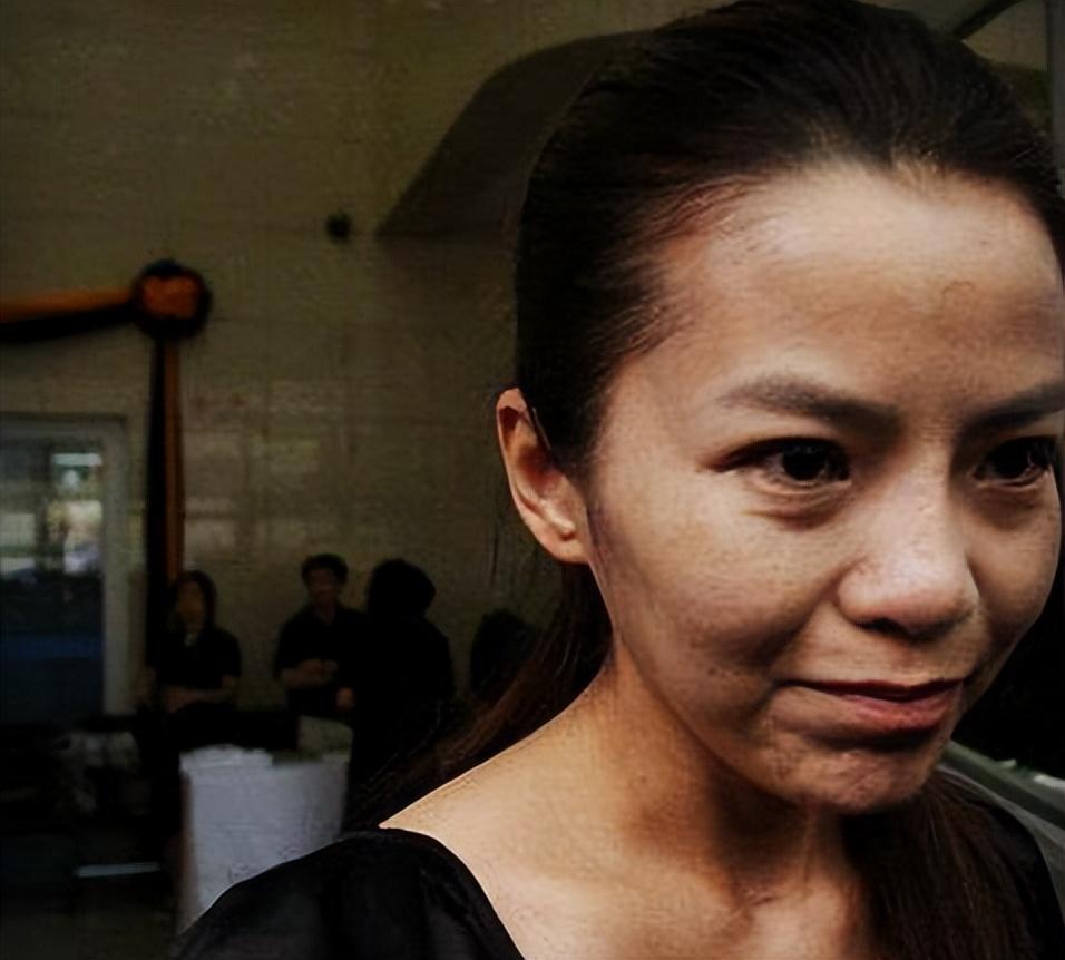 女演员整容前后的故事与反思,女演员整容前后的故事,蜕变背后的反思与探讨