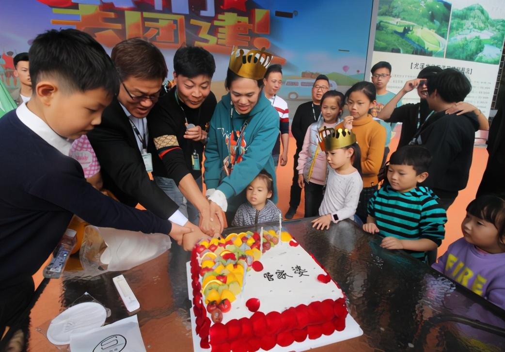 管家婆官网,一站式财务管理解决方案的领导者,管家婆官网,财务管理解决方案领导者