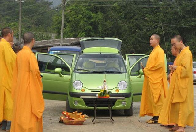 大众交通最新消息,未来出行的新趋势与挑战,未来出行新趋势与挑战,大众交通最新消息揭秘