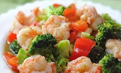 番茄炒蛋,一道家常菜的完美呈现与制作步骤,完美呈现与制作步骤,家常美食番茄炒蛋的指南