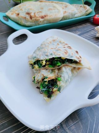 粉丝韭菜盒子,传统美食的新解读,粉丝韭菜盒子,传统美食的现代诠释