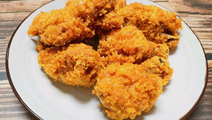 炸鸡腿,一道令人垂涎的美食,炸鸡腿,垂涎欲滴的美食佳品