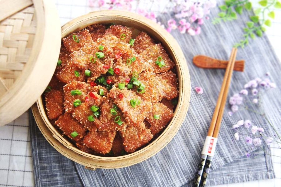 粉蒸肉的做法,传统美味,口感绝佳,粉蒸肉传统美味做法,绝佳口感呈现