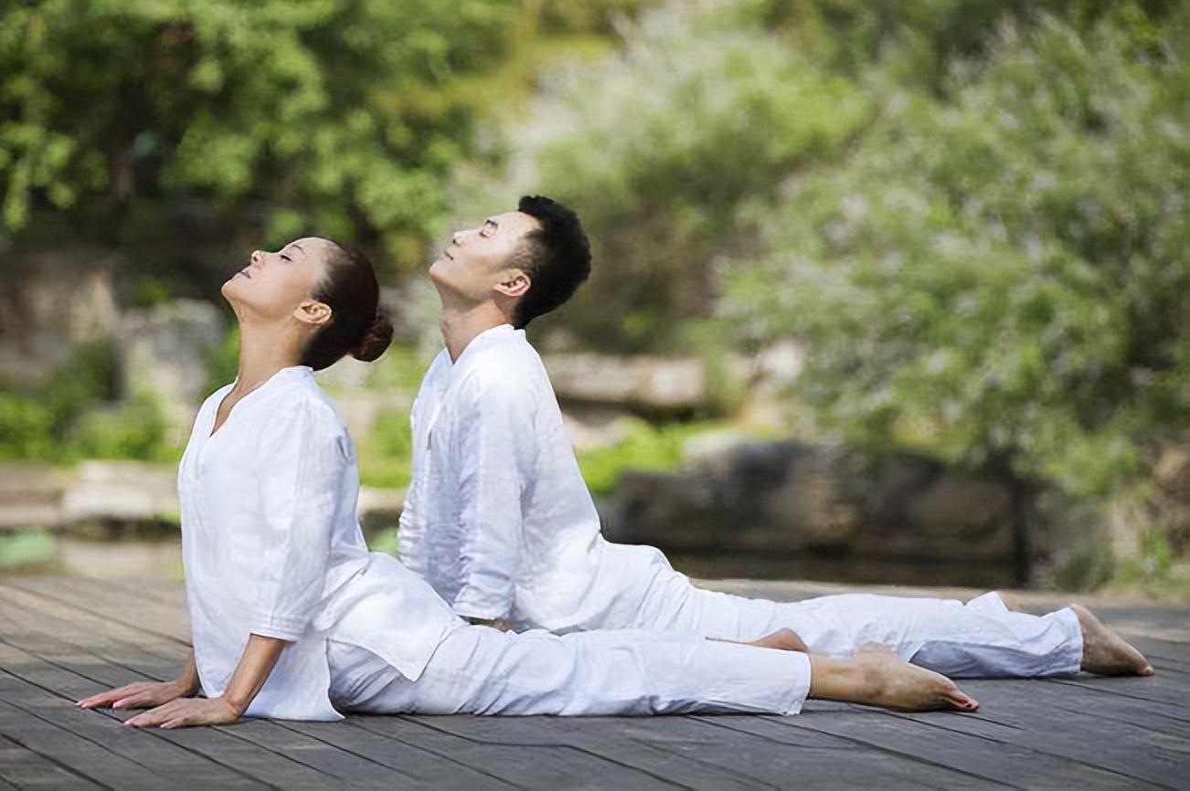 养生瑜伽,一种身心健康的和谐融合,养生瑜伽,身心健康的和谐融合之道