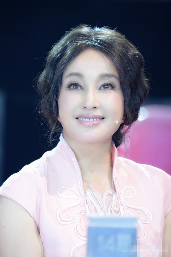 刘晓庆出生年月简历,传奇人生的光影之旅,刘晓庆,传奇人生的光影之旅——出生年月简历全解析