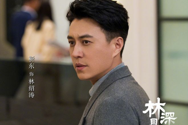 揭秘靳东老婆身份,一段美好的爱情故事,靳东老婆身份揭秘,一段美好的爱情故事之旅