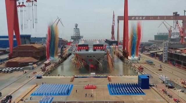 福建舰正式服役的时间节点,探索与期待,福建舰正式服役,探索之路与期待的目光
