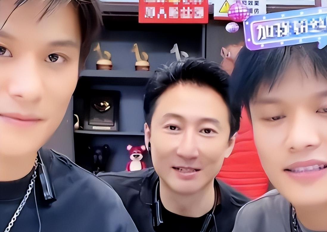 小杨哥直播,直播界的独特风景,小杨哥直播,直播界中的独特魅力风采