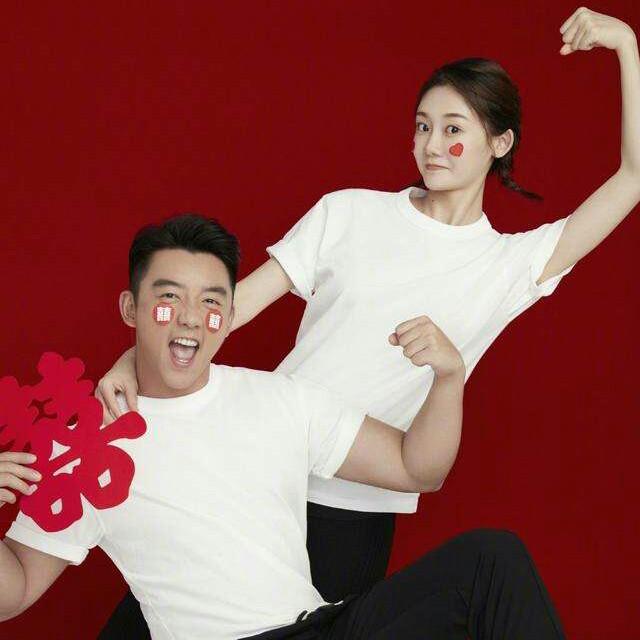 冯小刚与苗苗的初一情缘，一次不期而遇的玩趣时光，冯小刚与苗苗的初一情缘，一场不期而遇的玩趣时光