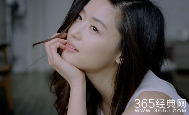 全智贤在韩国,无人能潜的星光璀璨,全智贤,韩国无人能潜的星光璀璨之旅