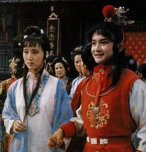 查生辰八字看姻缘,解读命运中的红线牵连,揭秘生辰八字与姻缘红线,解读命运中的情感纠缠