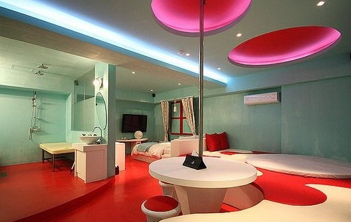 情人旅馆,一段情感的独特旅程,情人旅馆,情感旅程的独特篇章