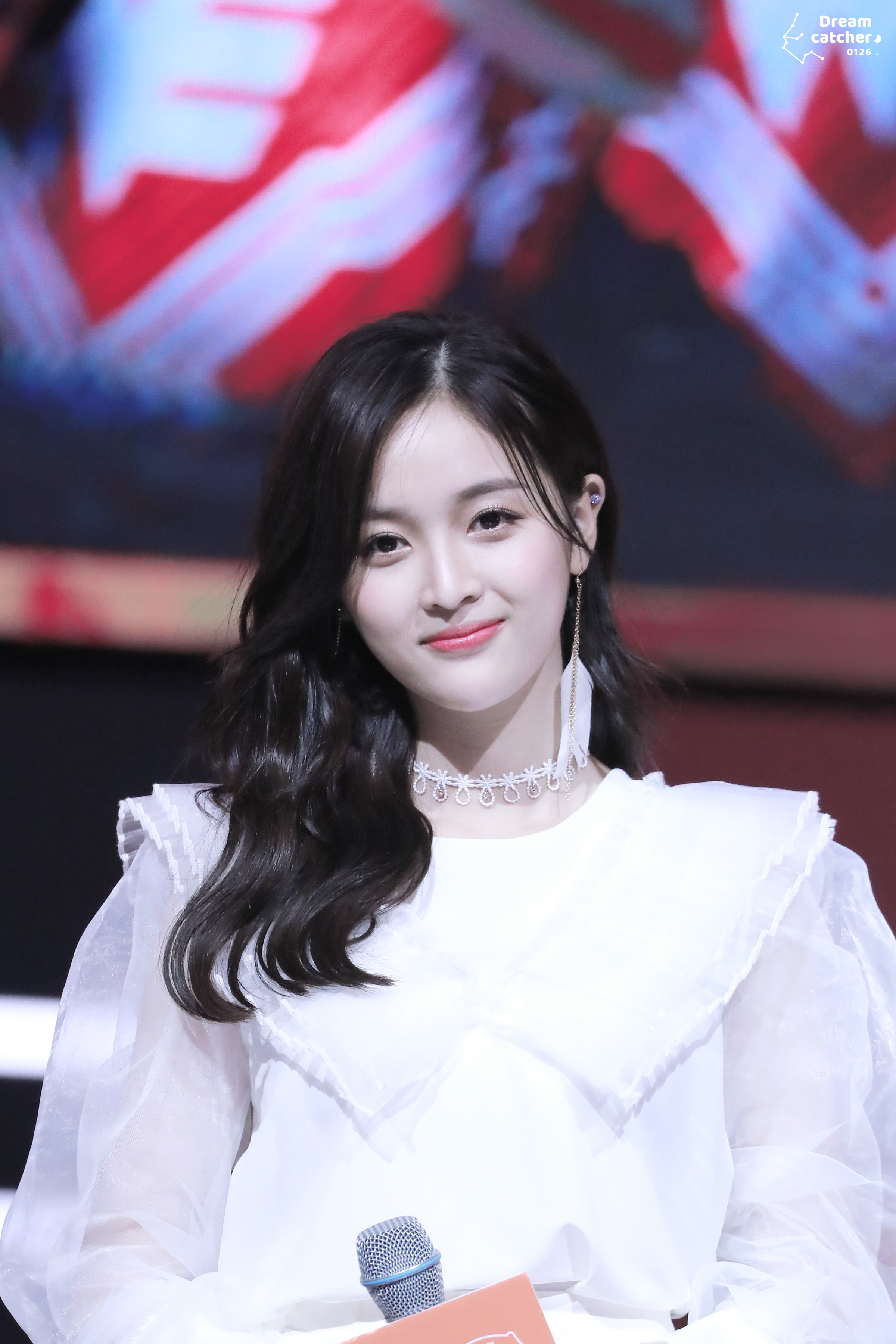 吴宣仪个人资料,璀璨明星的闪耀人生,吴宣仪个人资料,璀璨人生的闪耀明星之路