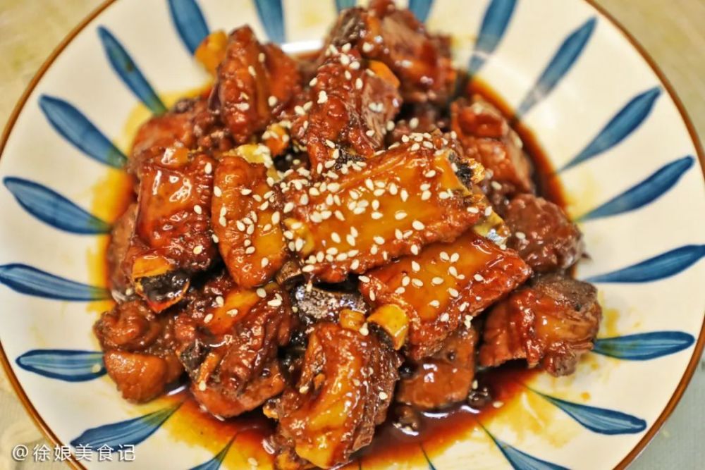 家常糖醋排骨的制作方法,家常糖醋排骨烹饪指南,美味糖醋排骨的制作方法