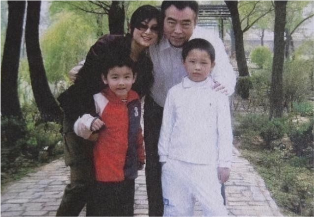 陈凯歌的家庭,聚焦他的孩子们,陈凯歌家庭揭秘,孩子们的焦点时刻