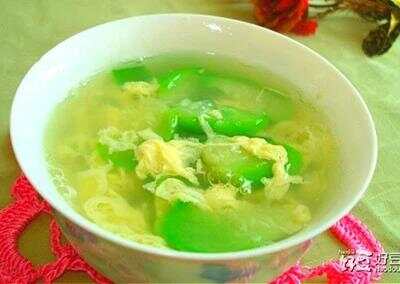 汤的百种魅力,汤的100种做法,汤的魅力,百种做法探索汤的世界