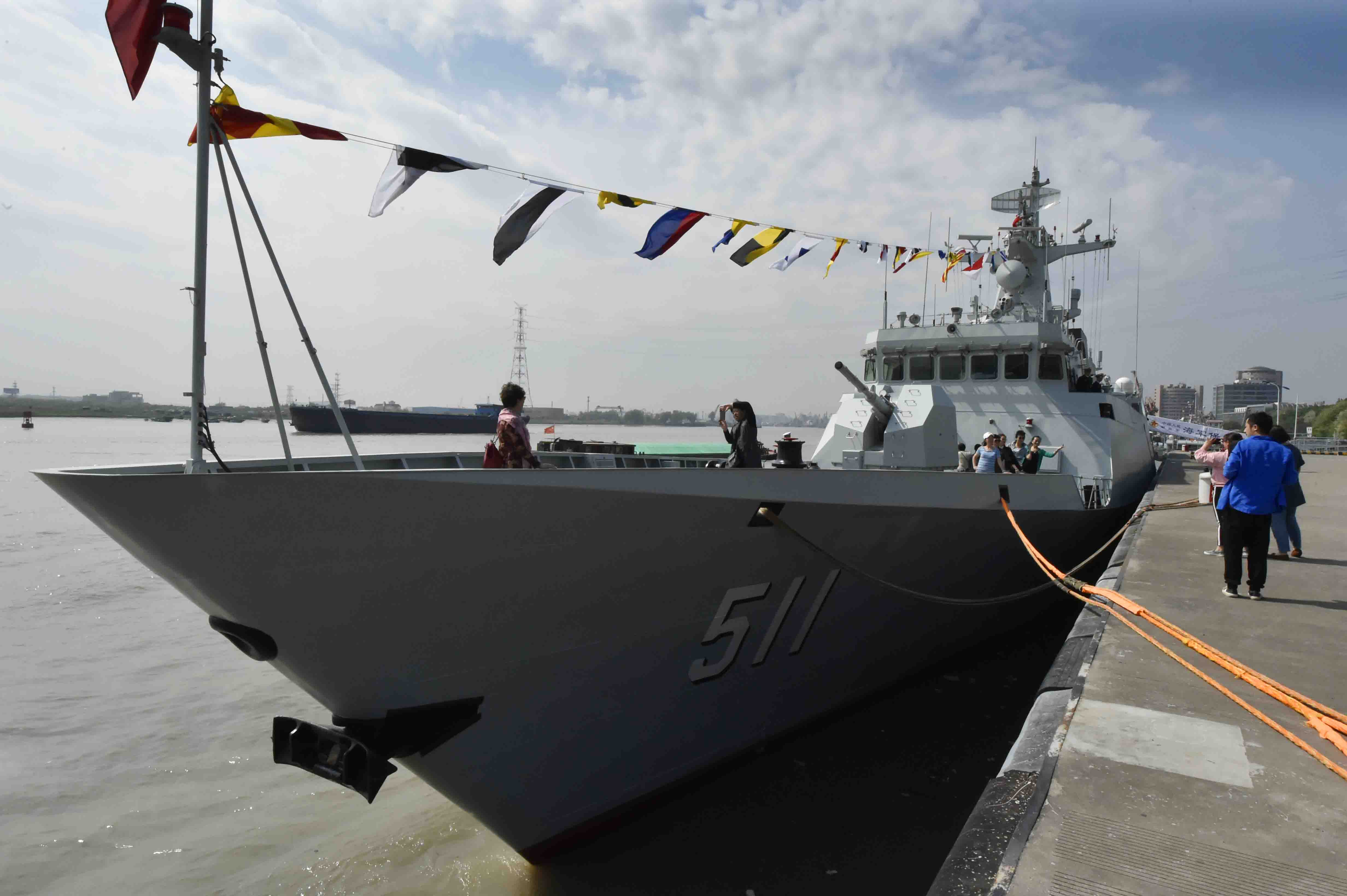 吴淞军港扬州舰,历史的见证与时代的标志,吴淞军港扬州舰,历史的见证与时代标志