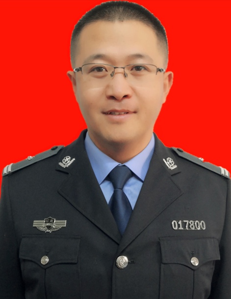 东海舰队刘峰,海军英雄的荣耀与担当,海军英雄刘峰,东海舰队荣耀与担当的典范