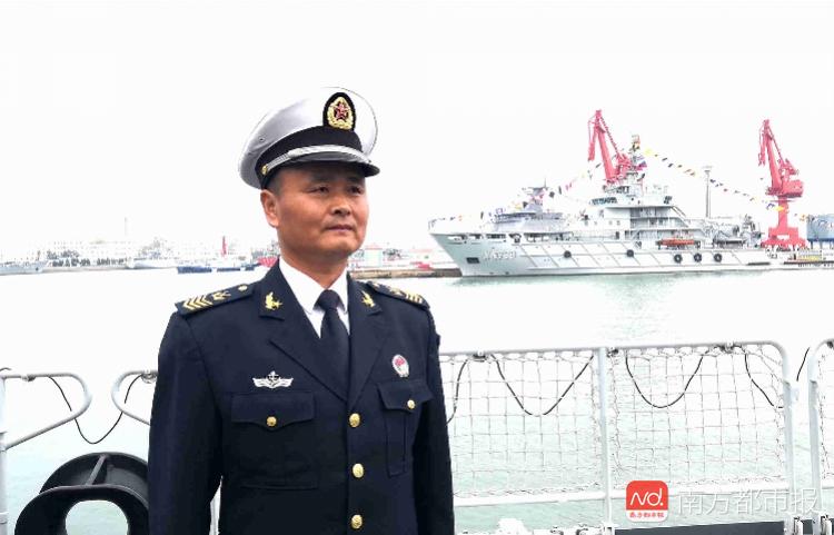无锡舰舰长,领航新时代的海军英雄,无锡舰舰长领航新时代的海军传奇之路