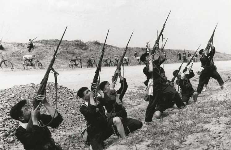 参加民兵，自愿还是强制的？，民兵参与，自愿还是强制？