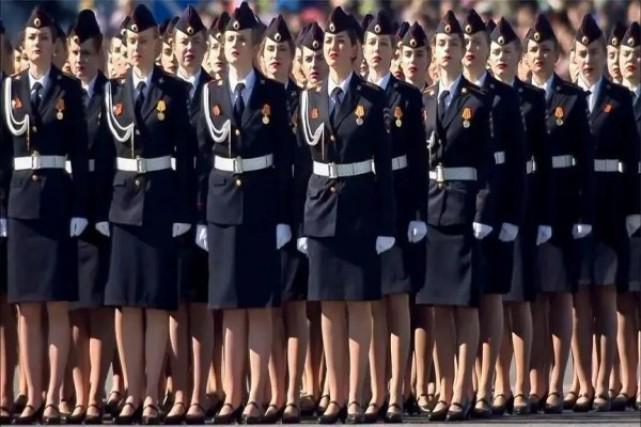 征兵制度的自愿与强制之争,历史、现实与未来探讨,征兵制度的自愿与强制之争,历史演变与未来展望