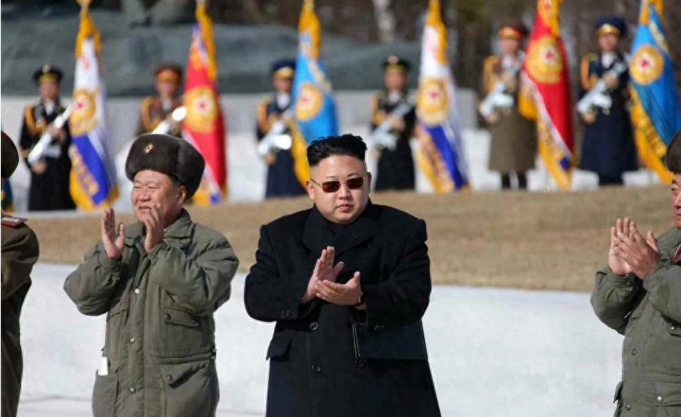 朝鲜阅兵正步改变的背后原因探究,朝鲜阅兵正步改变背后的深层原因探究