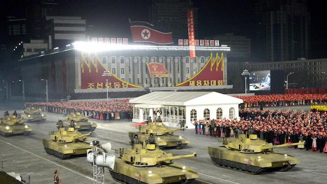 朝鲜阅兵为什么都是在晚上,朝鲜阅兵为何多在夜晚举行?