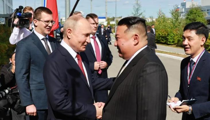 朝鲜75周年阅兵完整视频,历史与荣耀的展现,朝鲜75周年阅兵盛典,历史与荣耀的震撼展现