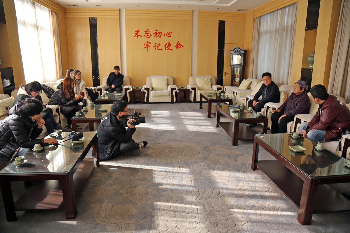 管家婆一肖一码必中一肖——揭秘彩票预测的神秘面纱，揭秘彩票预测神秘面纱，管家婆一肖一码必中一肖真相探索