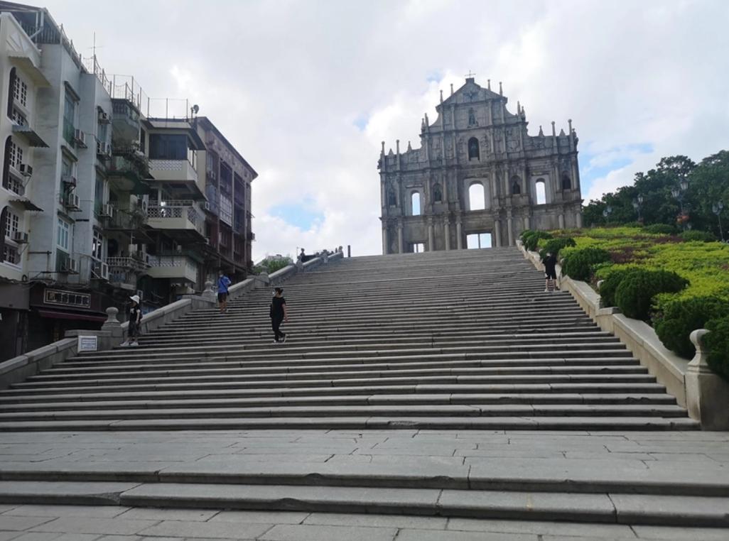 澳门必中十码，探索博彩文化的魅力与智慧投注之道，澳门博彩文化深度解析，智慧投注与十码必中之道