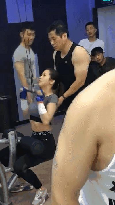 新手去健身房，有必要请私教吗？，新手健身房初探，是否需要请私教？